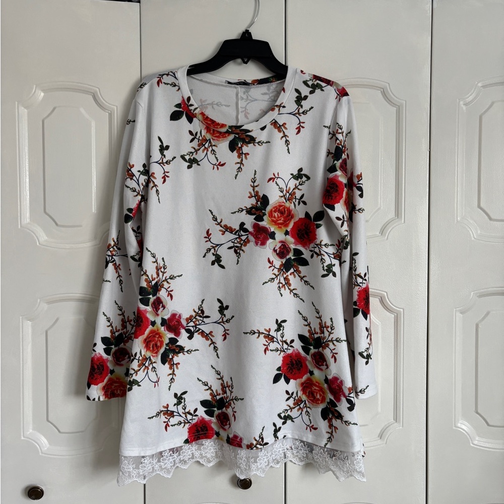 Floral Print Long Sleeve Top with Lace Trim